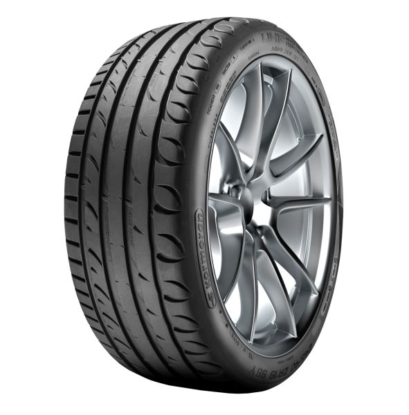 KORMORAN Ultra High Performance 215/55 R17 94V