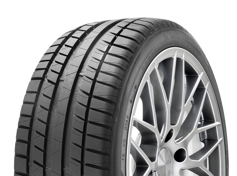 KORMORAN Road Performance 195/65 R15 91H, letní