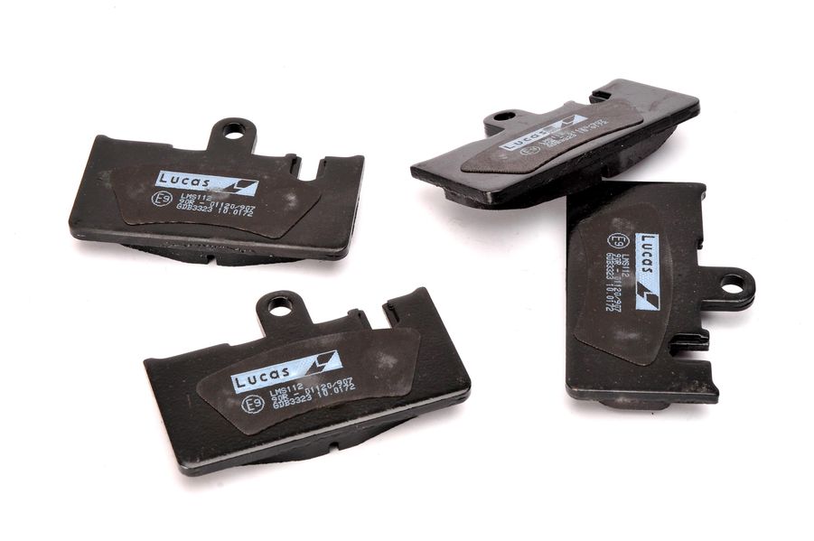 Set placute frana Spate TRW AUTOMOTIVE LEXUS LS 4.3 08.00-08.06 Inaltime 62mm Latime 96mm Grosime 14.8mm Senzor uzura Da