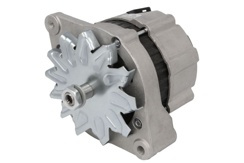 Alternator LETRIKA 14V 65A pentru CASE IH 5000 MAXXUM 4-390/6-590/6T-590 Dimensiuni ambalaj 24.8x18.6x17.5 cm