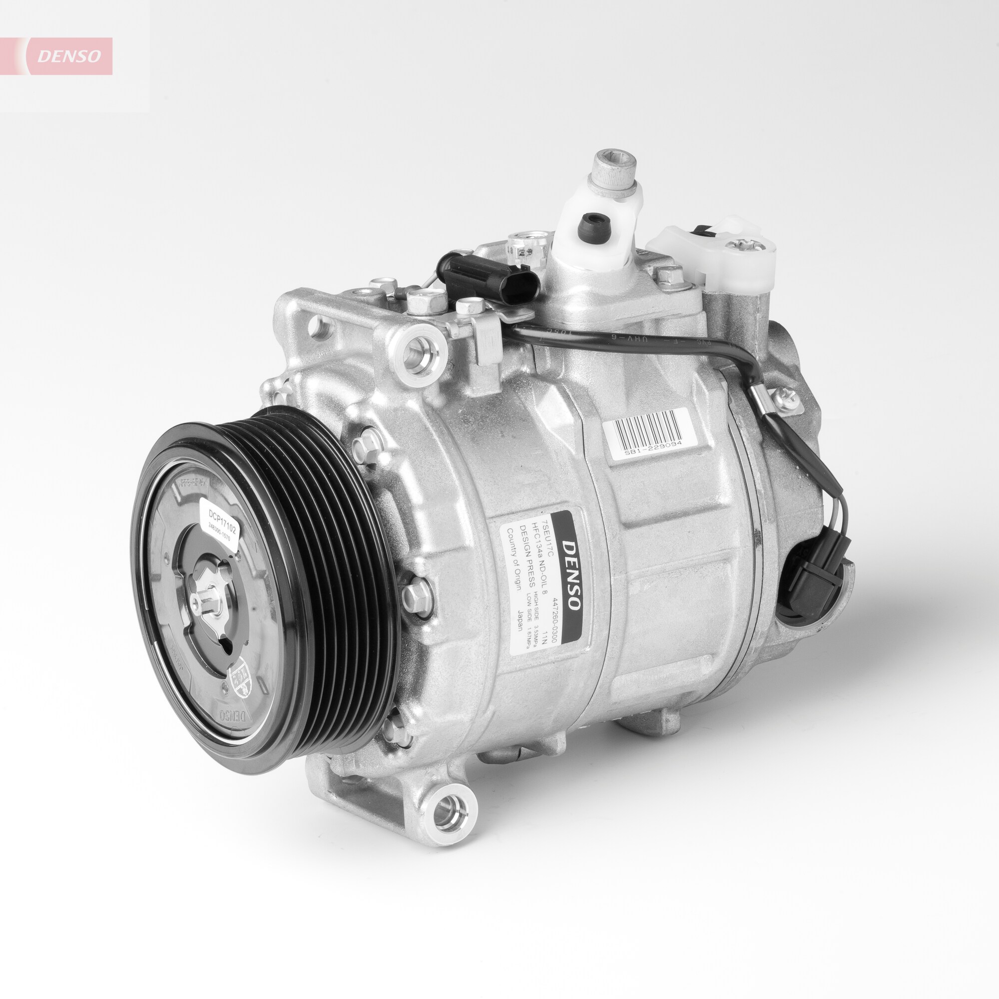 Compresor aer condiționat DENSO MERCEDES-BENZ 7SEU17C R134a 12V 100mm 7 caneluri 150ml PAG46 138mm înălțime 216.4mm lungime