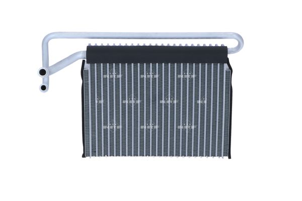 Evaporator aer condiţionat BMW Seria 3 E46 330i Benzină Automat NRF