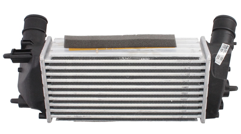 Intercooler NISSENS Ford B-MAX Ecosport Fiesta VI Tourneo Courier Transit 1.0 Aluminiu Plastic 300x147x80 mm