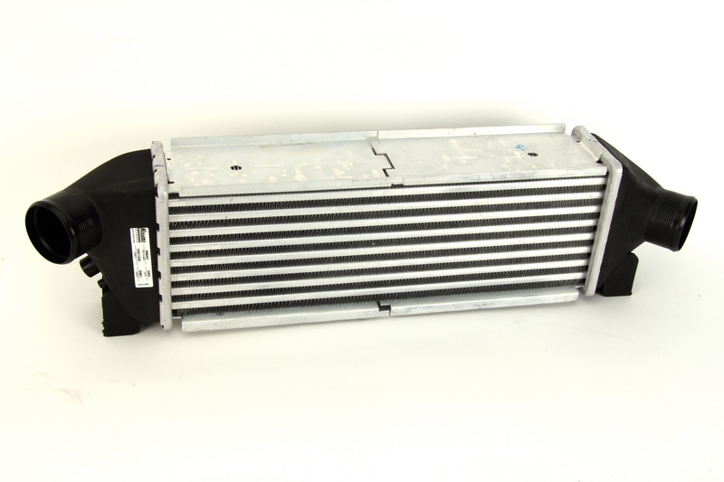 Intercooler NISSENS Ford Transit 2.0 D Aluminiu/Plastic Manual 400mm Înălțime 127mm Lățime 73mm Grosime 2004