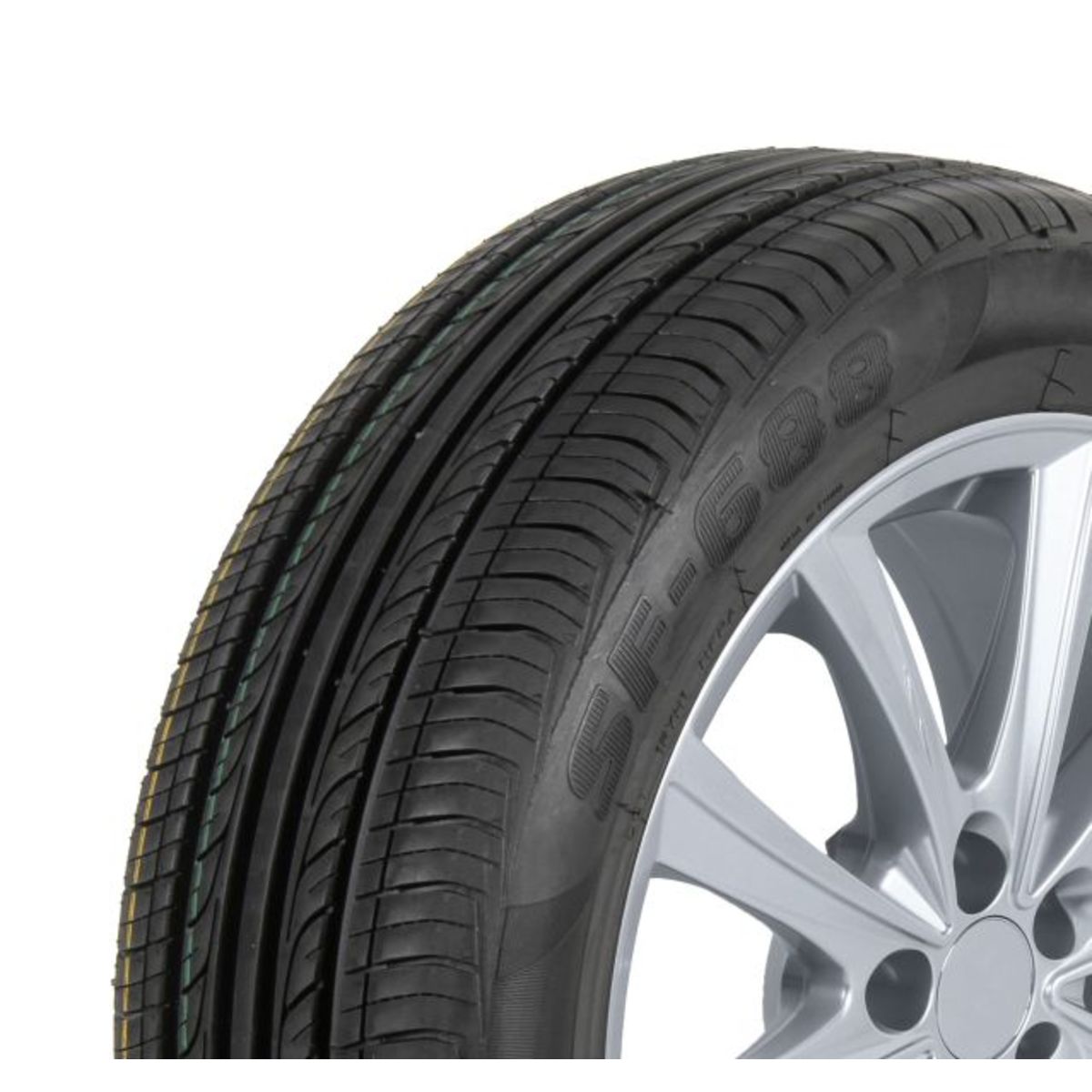 Pneus d'été SUNFULL SF-688 175/55R15 77T