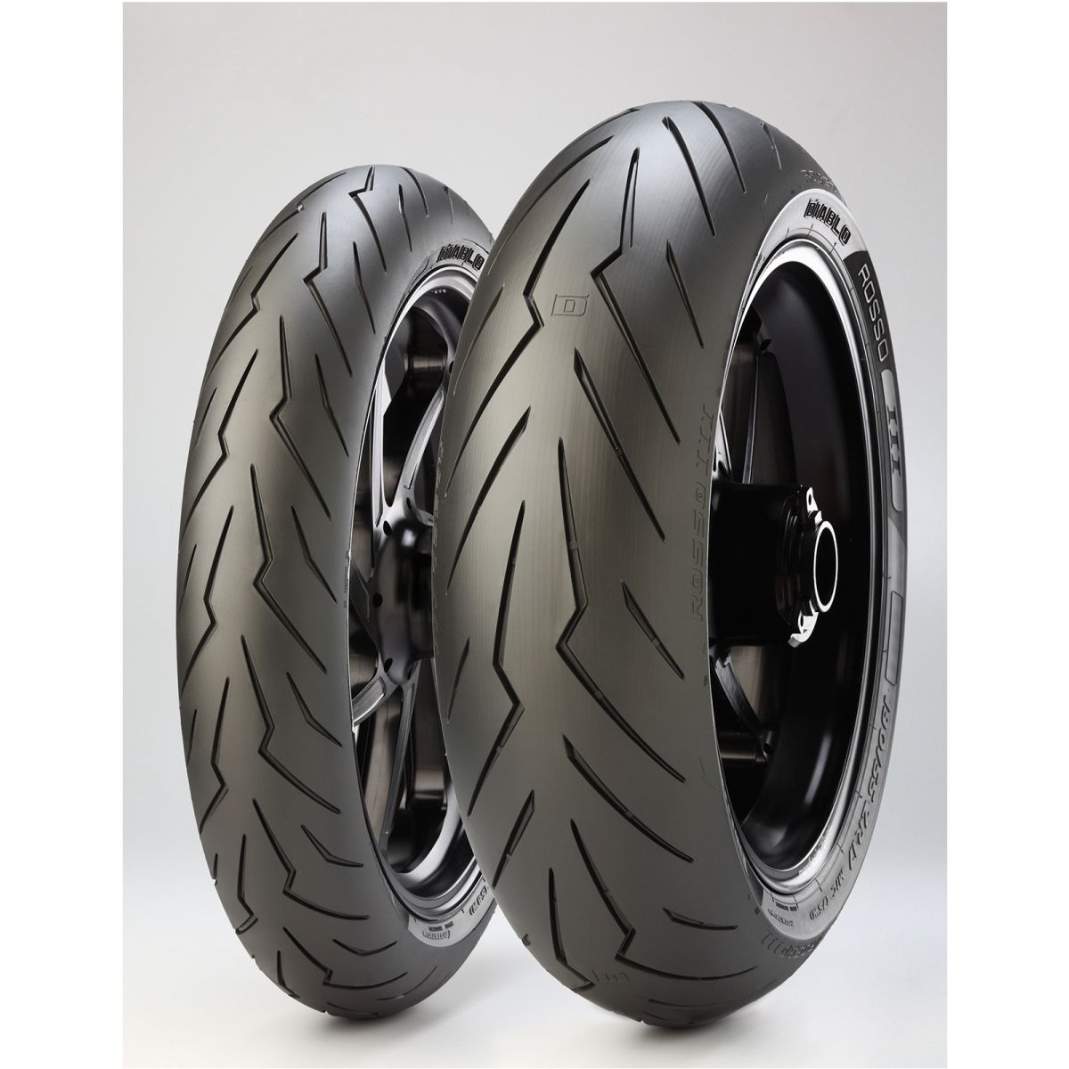 Image of DIABLO ROSSO III 130/70ZR16 TL 61W Productiedatum 2021, motorband voor