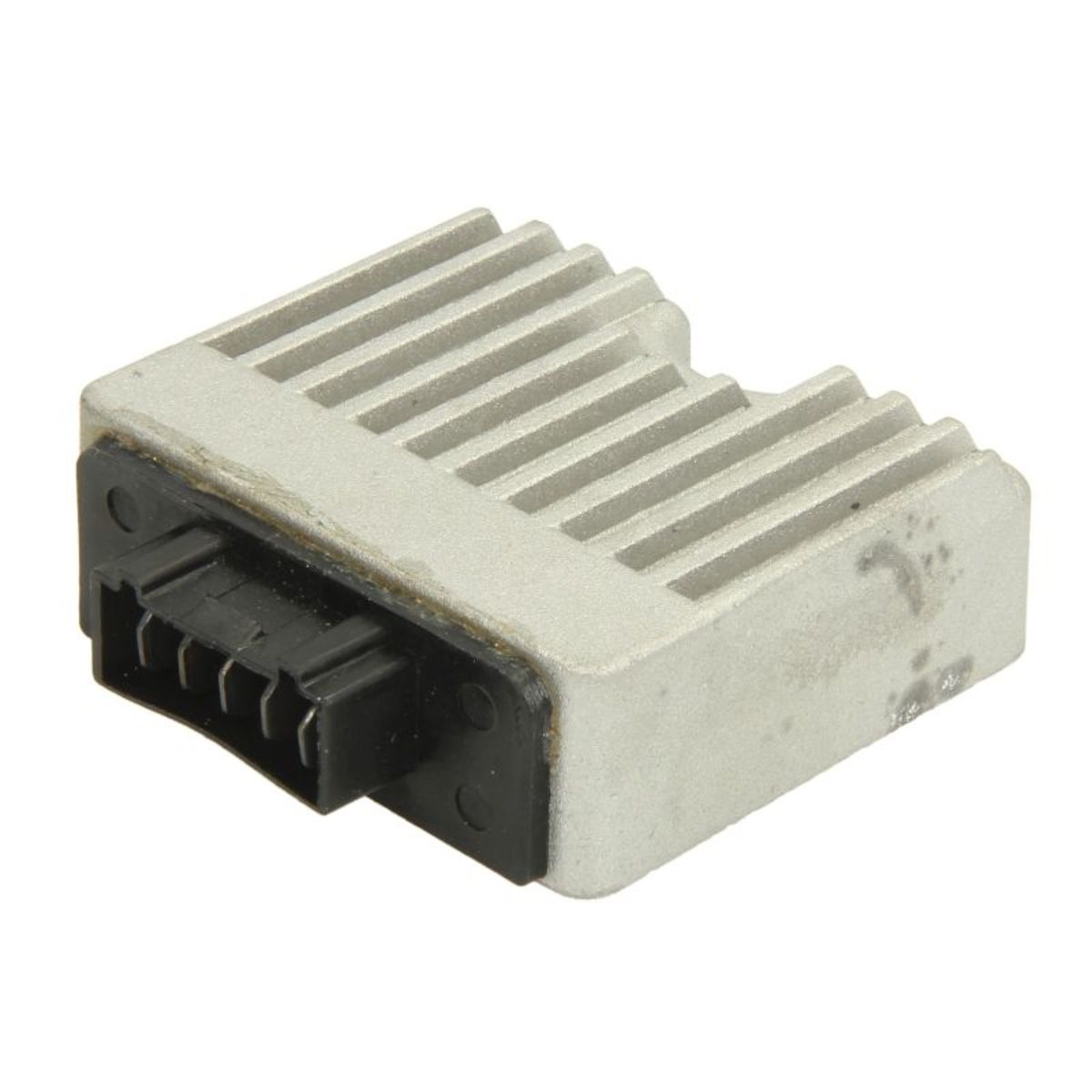 Régulateur d'alternateur INPARTS IP000135