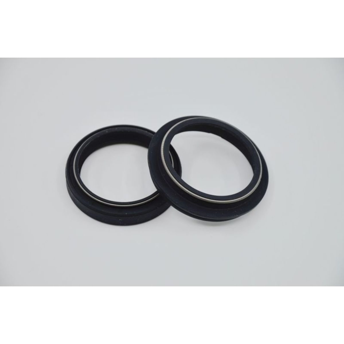 SKF Joints spi de fourche et cache-poussière - Showa Ø43x54x9, taille 135 mm