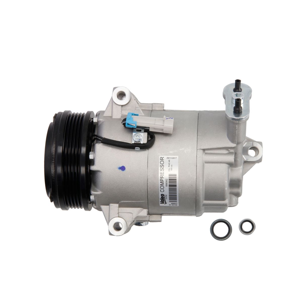 Compressor, airconditioner