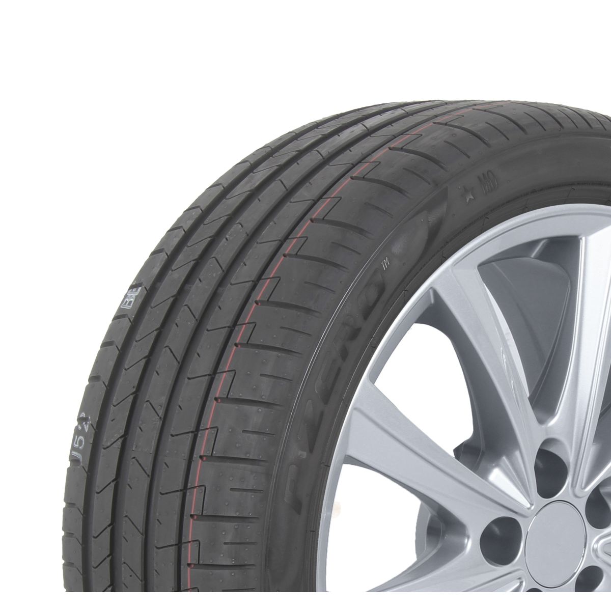 Pneus d'été PIRELLI P-Zero 255/40R21 XL 102V