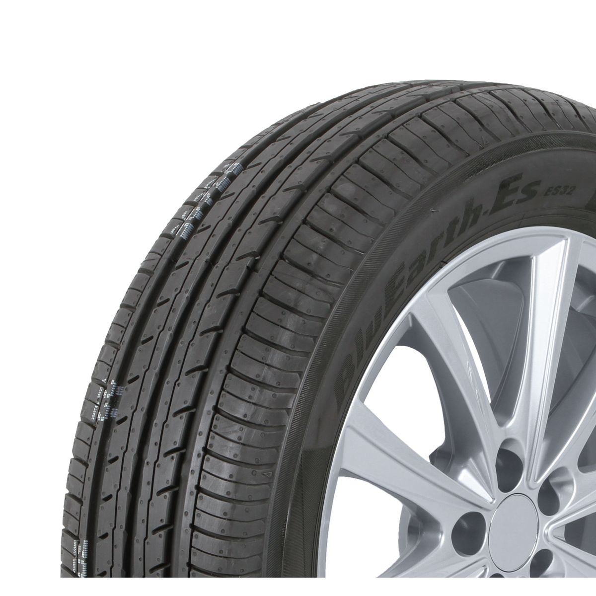 Opony Letnie YOKOHAMA BluEarth-ES ES32 185/60R15 84H - Sklep Inter Cars