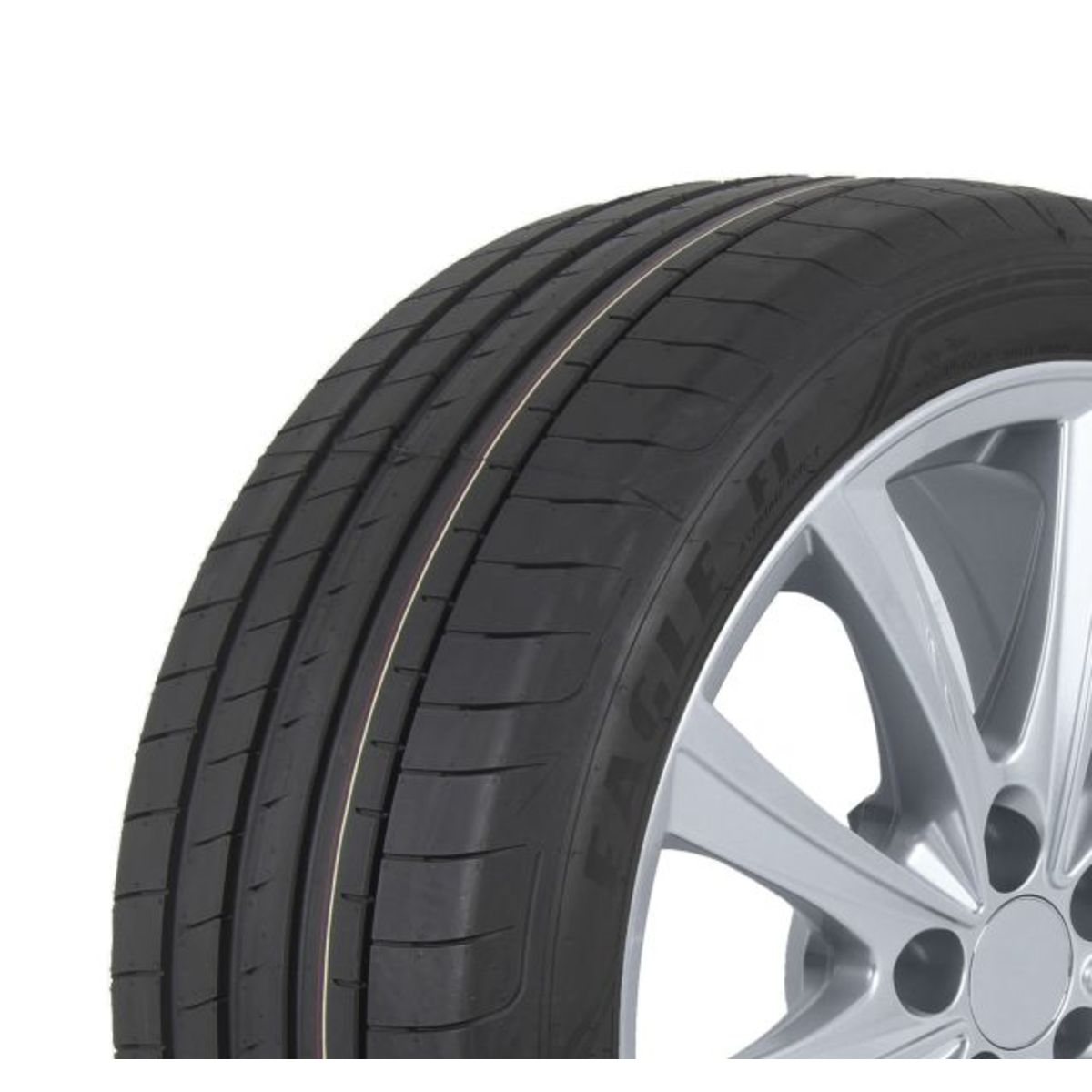 Pneus d'été GOODYEAR Eagle F1 Asymmetric 3 SUV 235/45R20 XL 100V