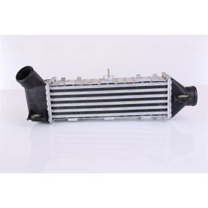 Intercooler NISSENS 96769