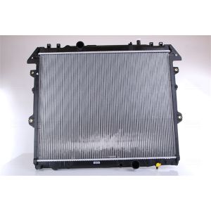 Radiador, arrefecimento do motor NISSENS 646939