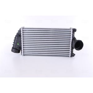 Intercooler NISSENS 96175