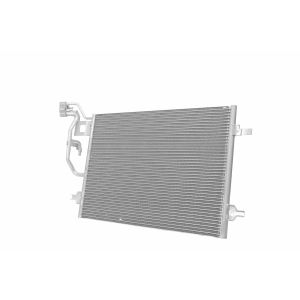 Condenseur (climatisation) HELLA 8FC 366 220-341