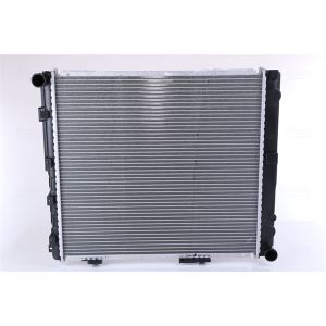 Radiateur, refroidissement du moteur NISSENS 62697A