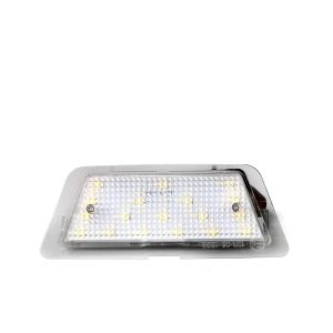 Eclairage de la plaque d'immatriculation M-TECH CLP113