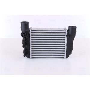 Intercooler NISSENS 96709