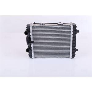 Radiador, arrefecimento do motor NISSENS 606641