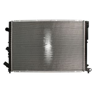 Radiador, refrigeración de motor NRF 509526