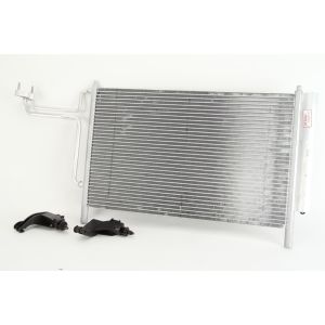Condensador, sistema de ar condicionado DENSO DCN09130