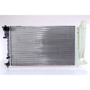 Radiador, arrefecimento do motor NISSENS 61381A
