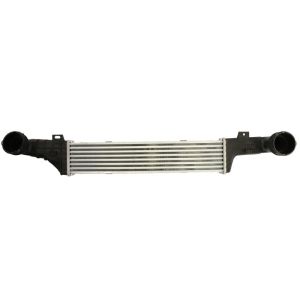 Intercooler NISSENS 96899