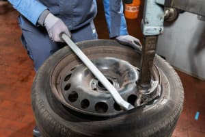 Nástroje na údržbu a opravu pneumatík - 3 Nástroje na údržbu a opravu pneumatík - 3