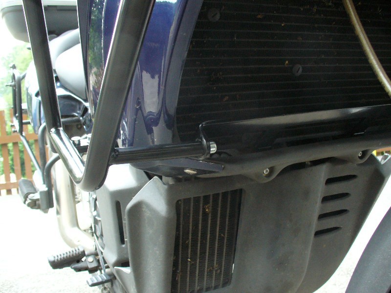 RDMOTO padací rámy APRILIA ETV 1000 (CAPO NORD) 01-06 (CF13KD)