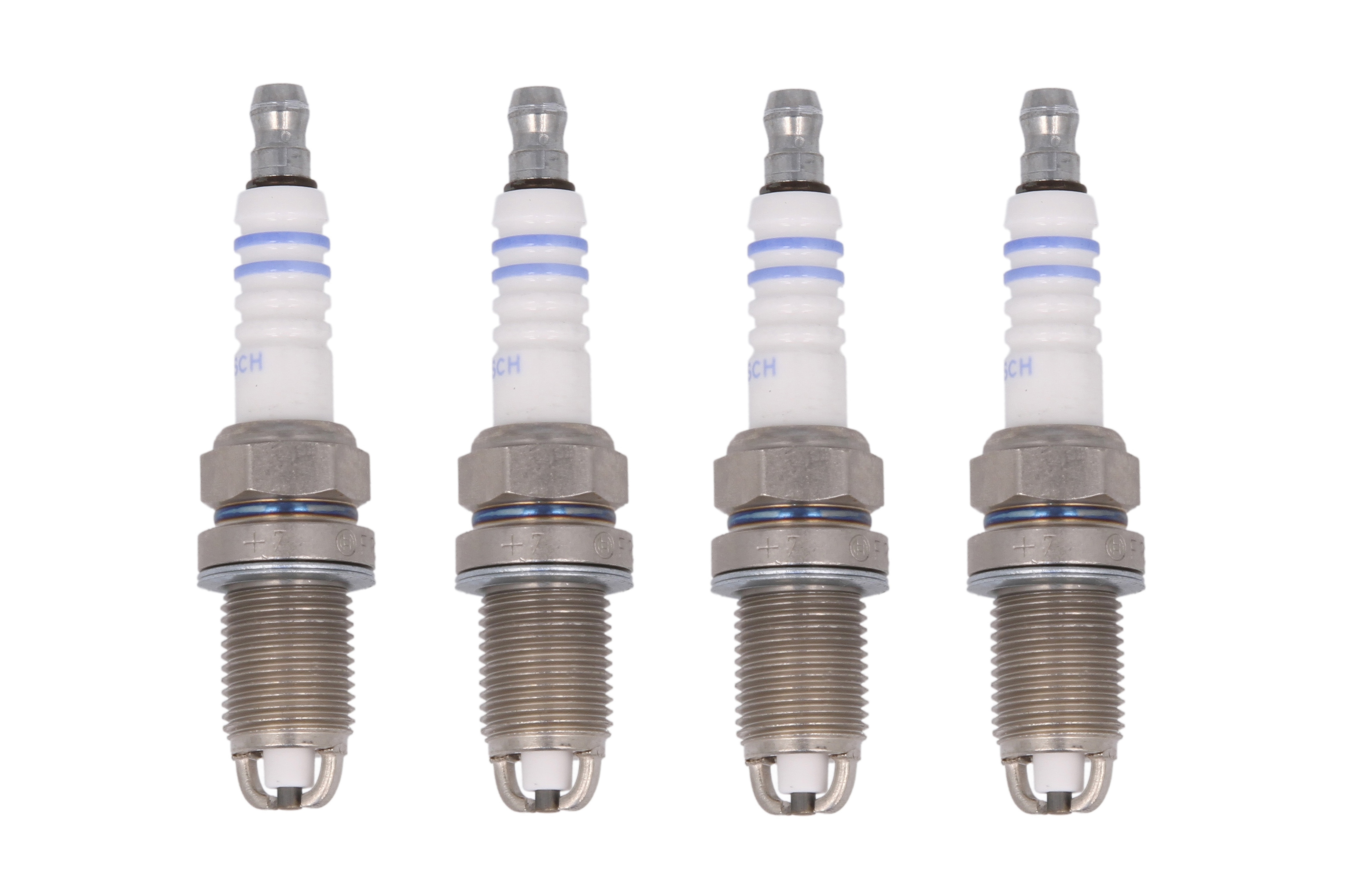 Свічка запалювання Renault Kangoo/Logan 1.2-1.6 97-/Skoda Octavia 1.6-2.0 97-10 (к-кт 4 шт) Bosch фото 9