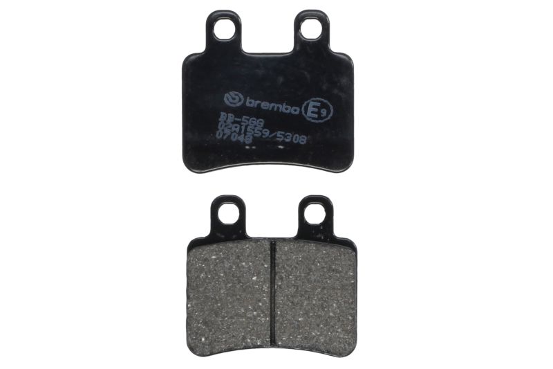 BREMBO sada brzdových destiček, kotoučová brzda DERBI BOULEVARD 1254 T 03-06, CROSS 125 08, SENDA 125 SM (BAJA) 08, TERRA 125 ADVENTURE 08, ITALJET JET 125, 150 02, MILLENIUM 125, 100, 150 01-03, PEUGEOT ELYSEO 125, 150, 125 (ADVANTAGE) 00-04, ELYSTAR 50