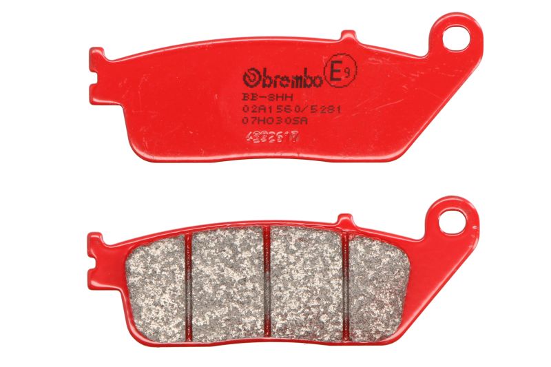 BREMBO sada brzdových destiček, kotoučová brzda BUELL BLAST 500 01, CAGIVA GRAN 900 99-00, NAVIGATOR 1000 (TOURING) 00-05, HONDA CB 600F (HORNET), 600S F2 (HORNET S), 750F2 (SEVEN FIFTY), 1000F 92-06, CB-1 400 F 89-91, CBF 1000 06-07, CBR 1000 F 89-92, GL