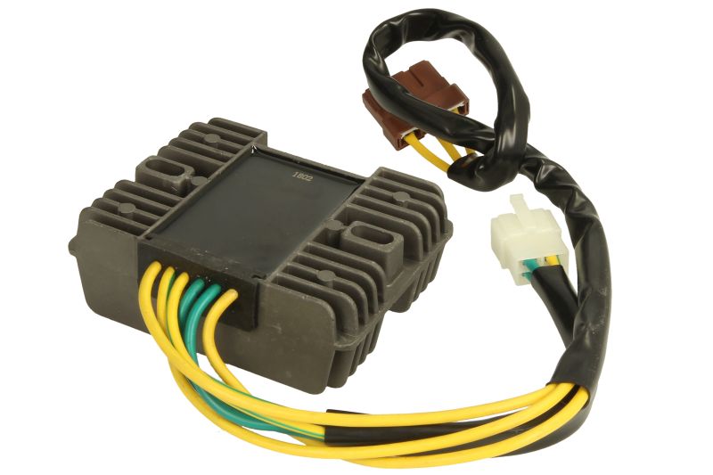 INPARTS regulátor generátoru APRILIA ATLANTIC 400IE (SPRINT), 500, 400 I.E, 500 (SPRINT), 250, 250I.E 01-08, SCARABEO 500 (ABS), 500, 250 LIGHT, 500 (LIGHT) 03-08, SPORTCITY 250 I.E. 06-08, PIAGGIO/VESPA BEVERLY 250 4T (SPORT), IE (CRUISER), (MIC), I (TOU