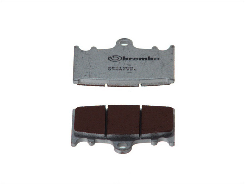 BREMBO sada brzdových destiček, kotoučová brzda KAWASAKI GPZ 900 R (NINJA) 90-94, VN 2000 04-07, ZR 1100 (ZEPHYR) 92-97, ZX-6R 600 (NINJA) 95-97, ZX-9R 900 B (NINJA) 94-96, ZXR 400L, 750R M 91-99, ZZR 600E, 1200C, 600J, 1100D, 600D, 1100C 90-08, SUZUKI GS