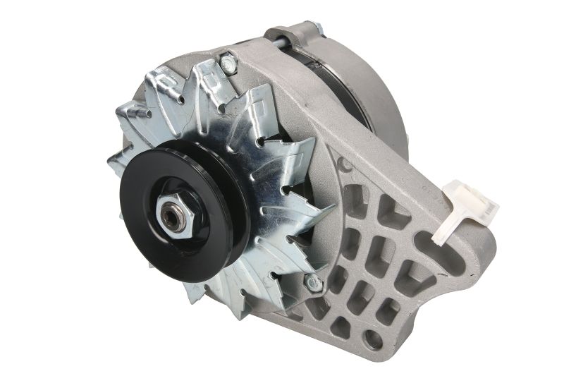 Alternator za vozilo FIAT 131