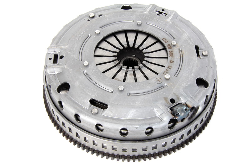 Set kvačila 215mm za vozilo SMART CABRIO, CITY-COUPE, CROSSBLADE 0.6