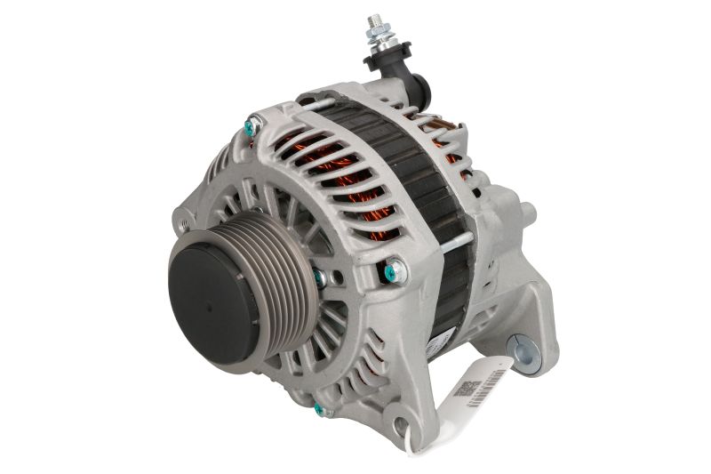 Alternator za vozilo NISSAN CABSTAR