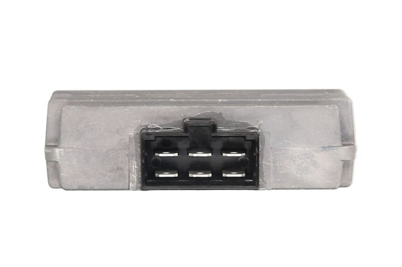 TOURMAX regulátor generátoru KAWASAKI KL 600 85-86, ZR 550 (ZEPHYR) 91-93, ZX 750 GPZ 83-85 (21066-1038)