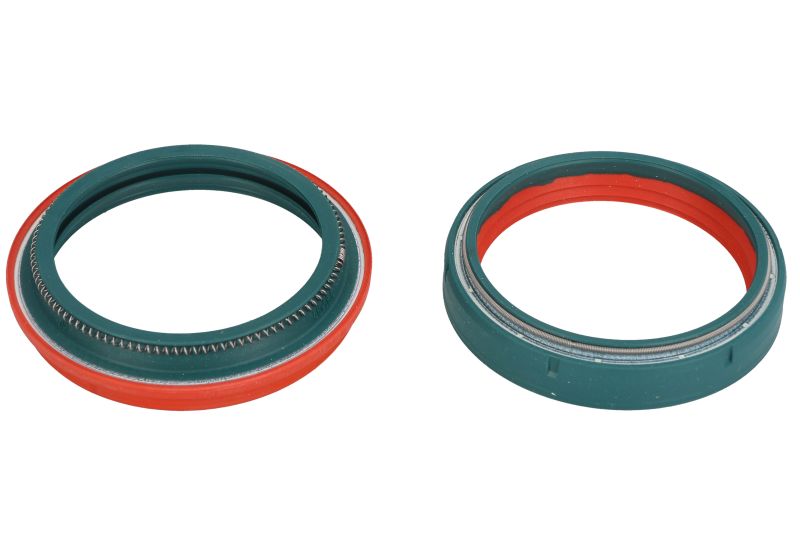 SKF sady gufer a prachovek pro př.vidlice BETA RR 480 4T RACING, 300 2T, 390 4T, 125 2T, 430 4T, 250 2T RACING, 350 4T, 300 2T RACING, 250 2T, 430 4T RACING, 350 4T RACING 15-21, DUCATI MULTISTRADA 1200 ENDURO PRO, ENDURO 17-18, HUSQVARNA NUDA 900 R 12-13