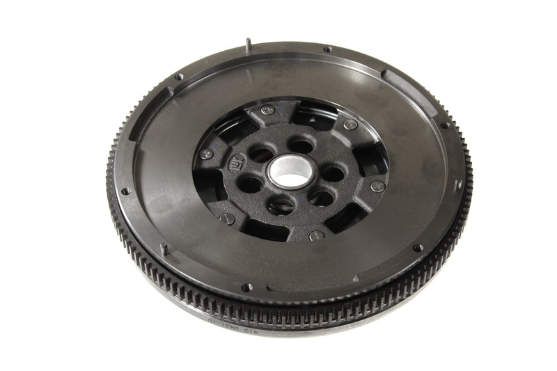 Volanta luk masa dubla manual 240mm placa reglare frecare fara suruburi rulment audi a3 a6 c6 q3 tt seat alhambra altea 1.9d 2.0d