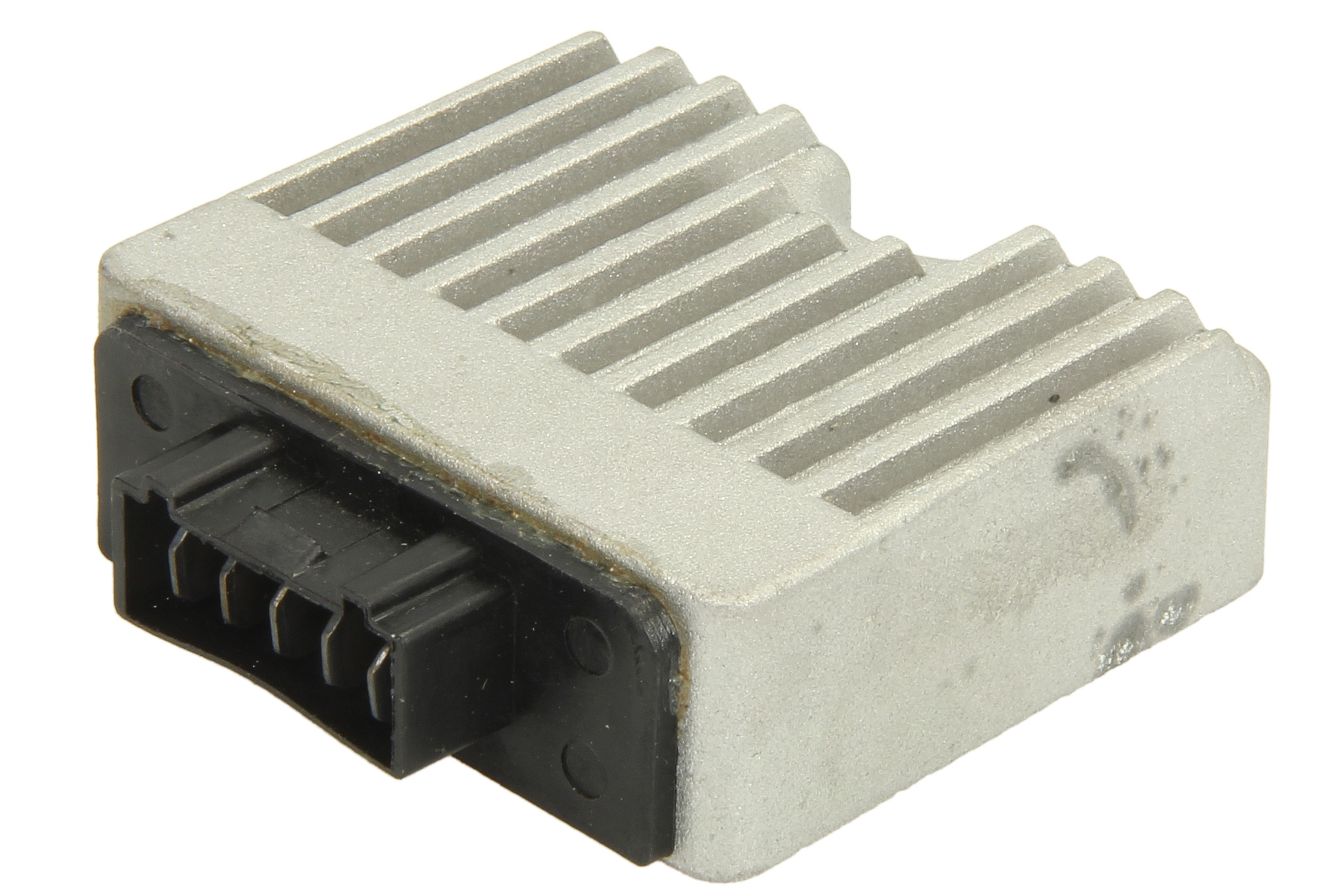 Регулятор напруги Suzuki 50 (12В) SUZUKI AH, AJ, AP, AY, UF, UX, TGB 202, 203, BULLET, ERGON, HOOK, WINKING/TGB AKROS, AS, AT, AX, DELIVERY, ERGON, KB 50 1975-2010