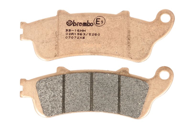 BREMBO sada brzdových destiček, kotoučová brzda HONDA FES 250 (FORESIGHT) 99-05, FJS 600A (SILVER WING ABS), 600D (SILVER WING), 400A ABS (SILVER WING), 400D (SILVER WING) 03-15, NSS 250 (JAZZ), (JAZZ ABS) 01-04 (MT07072XS, 2P250NS)
