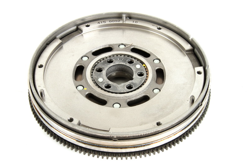 Plivajući zamajac 228mm za vozilo AUDI A4 B5, A4 B6, A4 B7, A6 C4, A6 C5, CABRIOLET B3