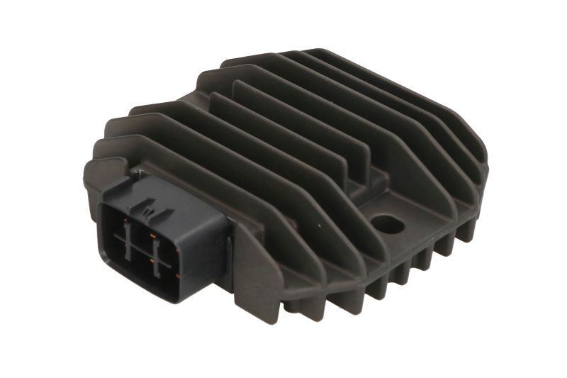 TOURMAX regulátor napětí YAMAHA XVS 650 98-00, XVS 1100 99-02, YFM 660/700 RAPTOR 06-20, GRIZZLY 02-08, YFZ 450R/X 09-20 (vyrobeno v Japonsku) ( )