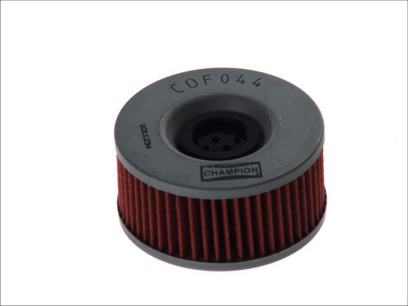 CHAMPION olejový filtr YAMAHA FJ 600 84-85, FZ 700, 400, 600 86-97, FZR 600H (GENESIS), 400 87-90, XJ 900F, 750, 550, 600, 900, 750 (SECA), 650T (TURBO), 700X (MAXIM), 650, 400 80-94, XS 250, 400, 400 (DOHC), 650, 400SE (SPECIAL) 78-84, YX 600 86-90 (B003